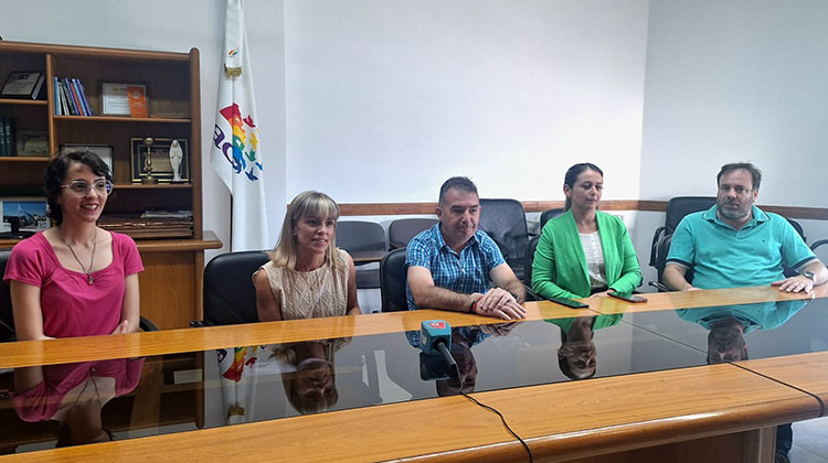Grooming y acoso en redes sociales: Sebasti&aacute;n Bortnik disertar&aacute; en nuestra comunidad