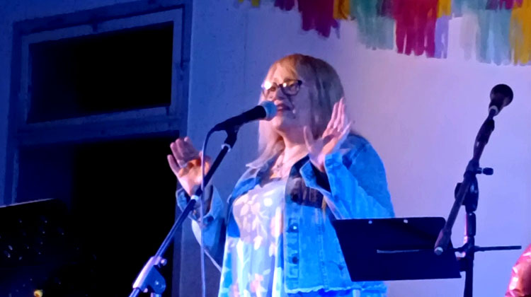 ​Norma Cabrera y su Escuela de Canto brillaron en Agustín Álvarez