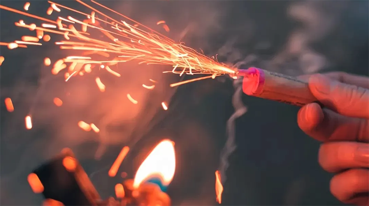 ​Fue clausurado un sal&oacute;n de fiestas