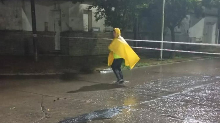 ​Lluvia intensa y merma de velocidad del viento