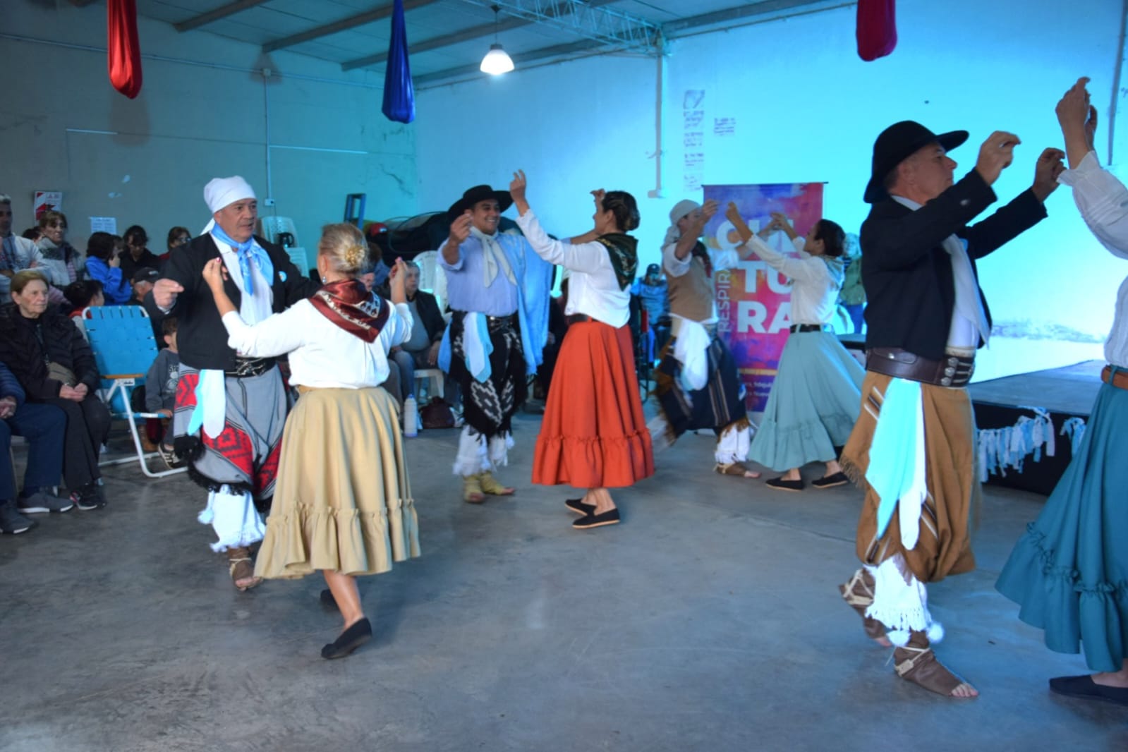 La conmemoraci&oacute;n del 25 de Mayo se enmarc&oacute; en un colorido encuentro