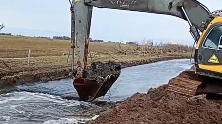 ​Contin&uacute;an los trabajos en caminos rurales del distrito