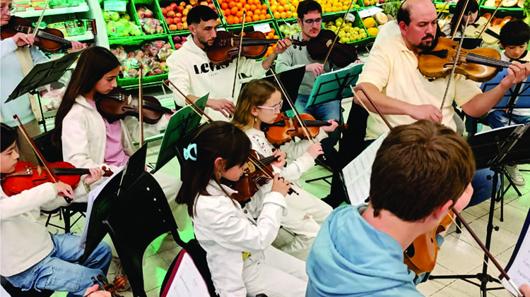 La Orquesta de 9 de Julio realiz&oacute; un Ensayo Abierto