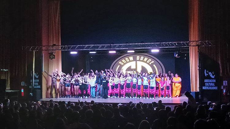 Show Dance Festival de Coreos 2025 se llev&oacute; todos los aplausos