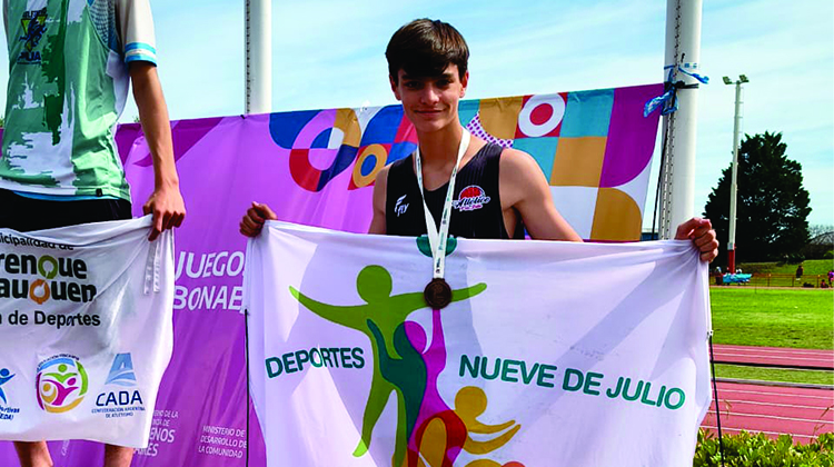 Nueva Medalla para la delegación nuevejuliense