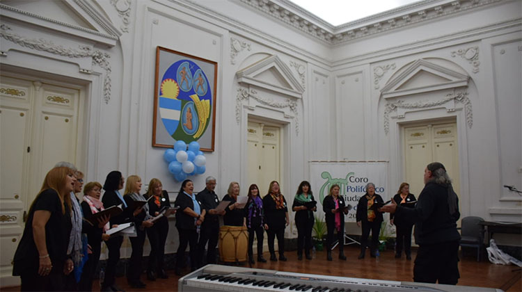 El Coro Polif&oacute;nico incorporar&aacute;  voces