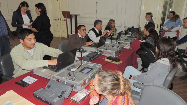 Nuevo operativo de DNI