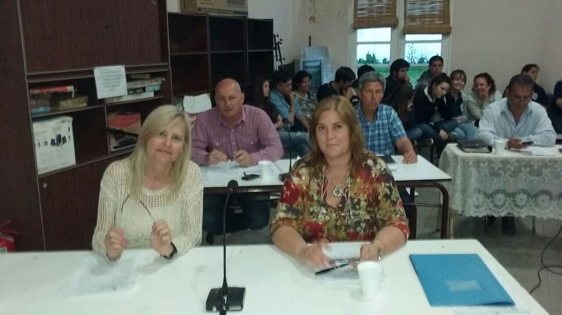 Concejales sesionaron en Morea