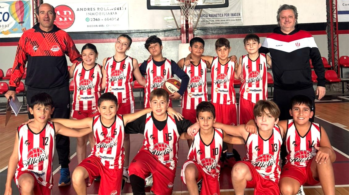 ​B&aacute;squet: Atl&eacute;tico sum&oacute; experiencia ante Col&oacute;n en Chivilcoy