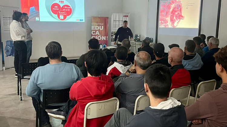 Charla sobre Eficiencia Energ&eacute;tica 