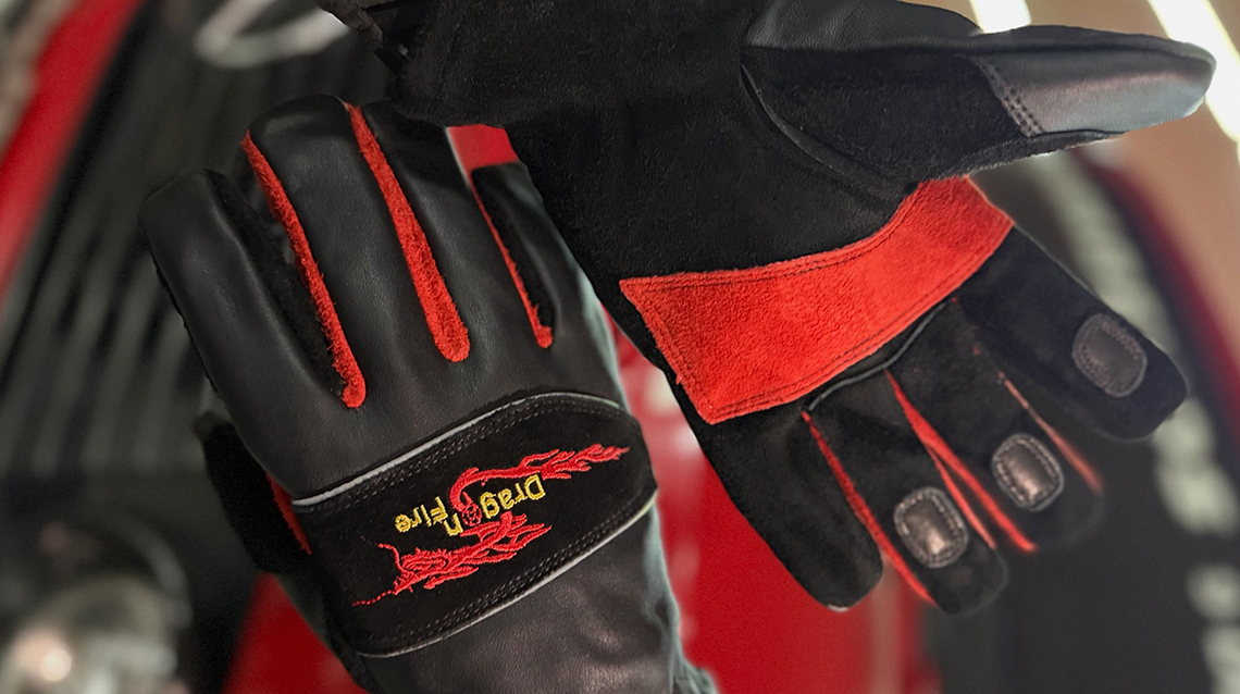 Bomberos sumaron nuevos guantes para incendios estructurales