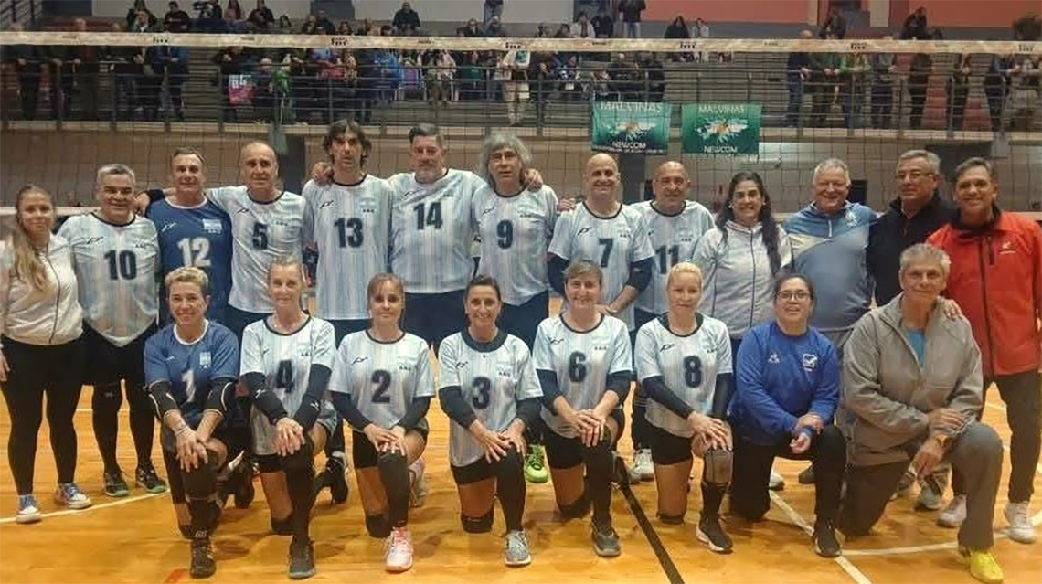 Argentina Campe&oacute;n Sudamericano de Newcom con dos jugadores de 9 de Julio
