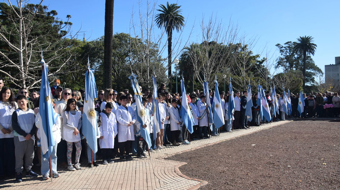 Festejos oficiales por el 210&deg; Aniversario de la Independencia