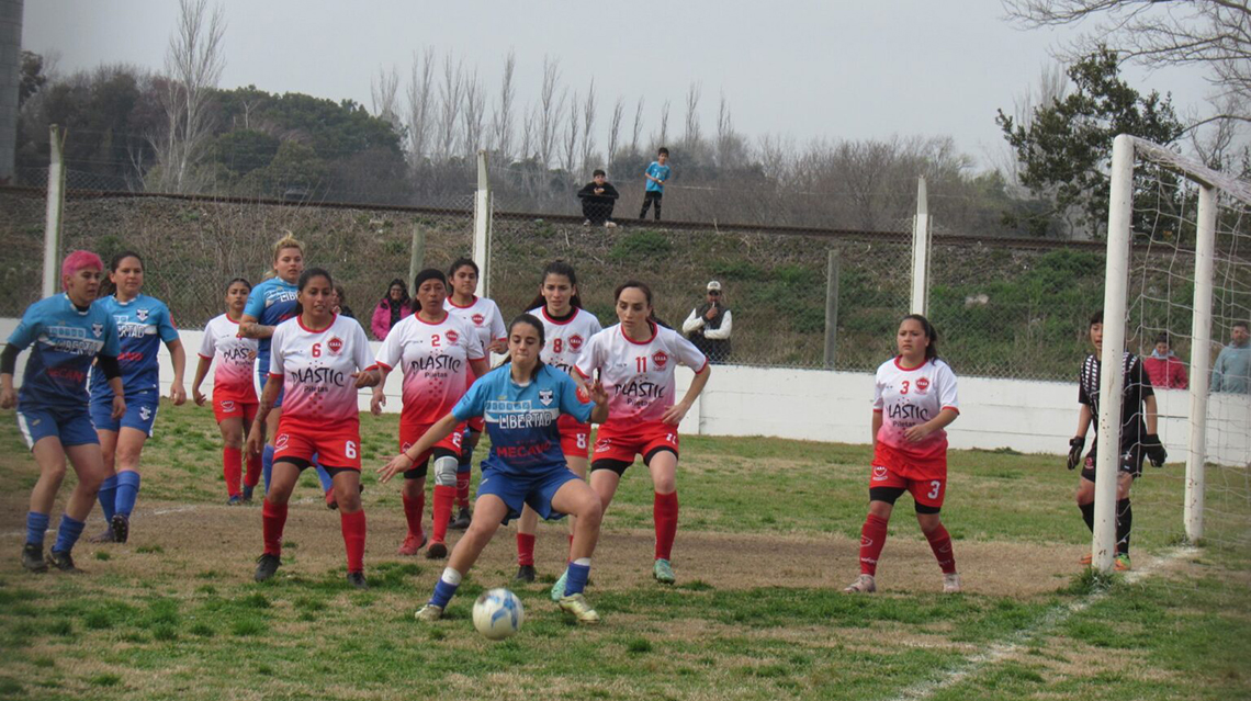 El f&uacute;tbol femenino pone primera: este domingo comienza el Torneo 2026