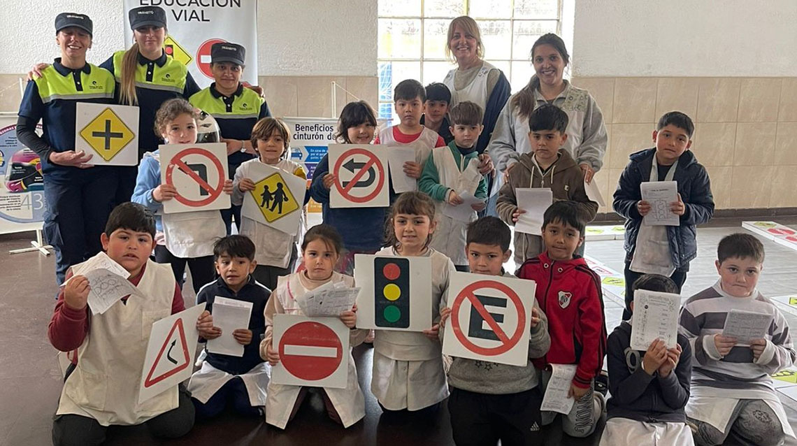 Contin&uacute;an las charlas de educaci&oacute;n vial en las escuelas