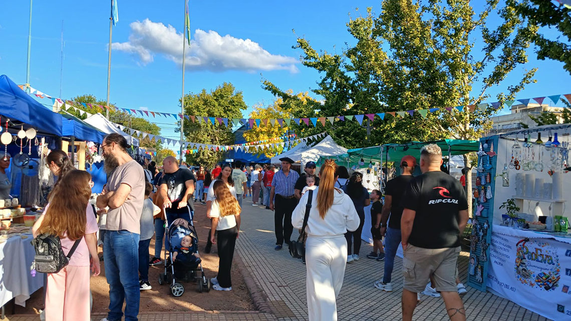 ​La Feria de Artesanos regresa a Plaza Belgrano