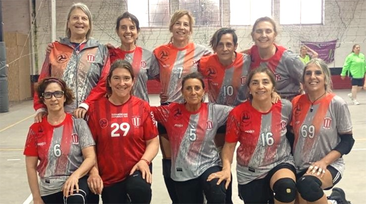  Atl&eacute;tico sali&oacute; campe&oacute;n de Newcom femenino en Lobos