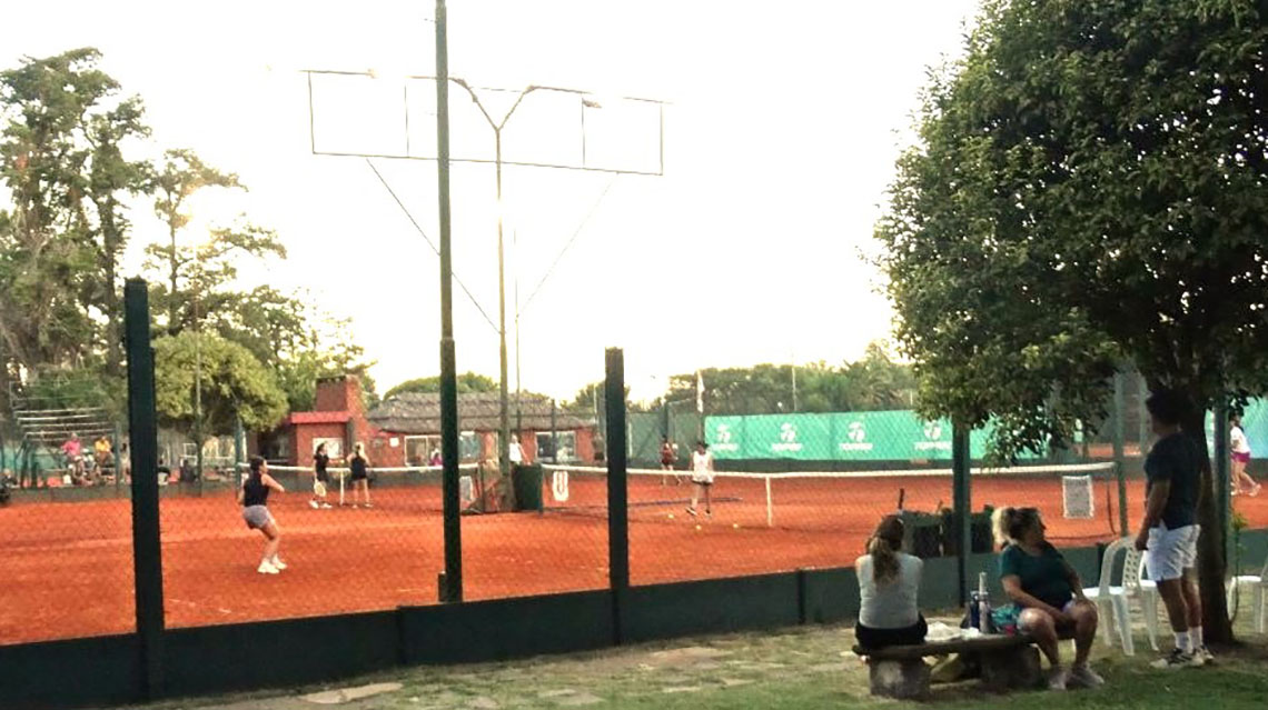 Se definen los torneos de la Liga Nuevejuliense de Tenis