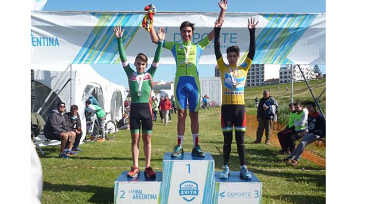 Corro Campe&oacute;n del Sub 14