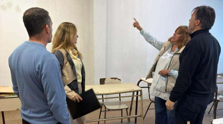 La CEyS realiz&oacute; trabajos de reparaci&oacute;n y pintura en la Escuela N&deg; 30