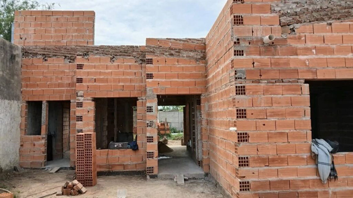 Avanza la construcci&oacute;n de la nueva vivienda de la Rifa del Club de Leones