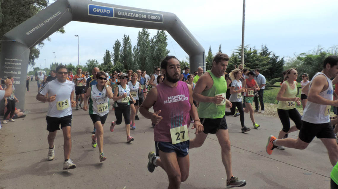 Marat&oacute;n solidaria por el hospital