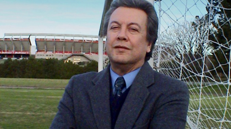 Blanco public&oacute; el libro &ldquo;Los Juegos Evita&rdquo;