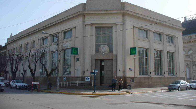 Levantaron el paro bancario 