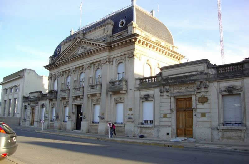 Elecciones 2015: Voto el 85 por ciento del padr&oacute;n nuevejuliense 