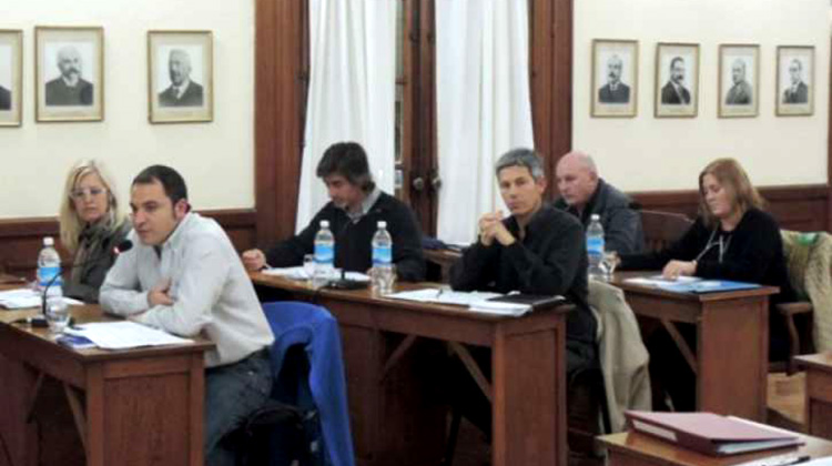 El FPV contra los grav&aacute;menes municipales 