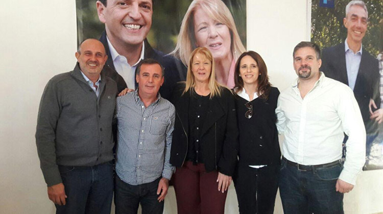 1Pa&iacute;s presentar&aacute; sus precandidatos 