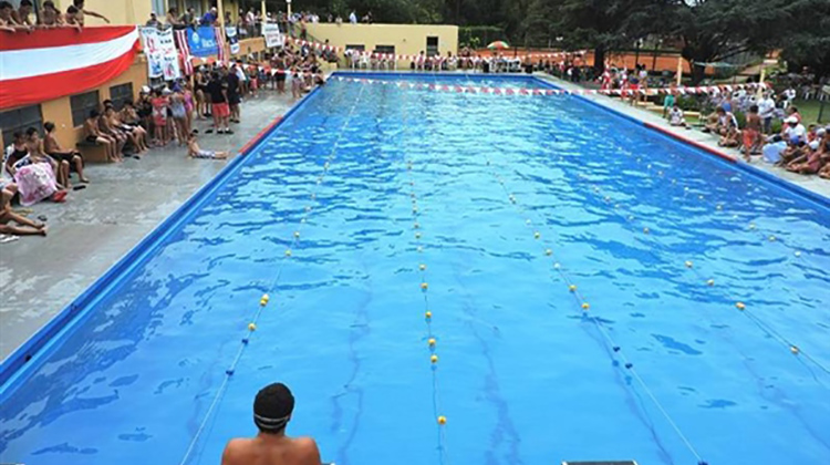 Atl&eacute;tico 9 de Julio inicia la temporada de pileta