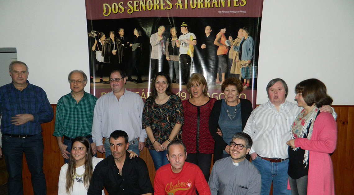 Se festeja actuando 