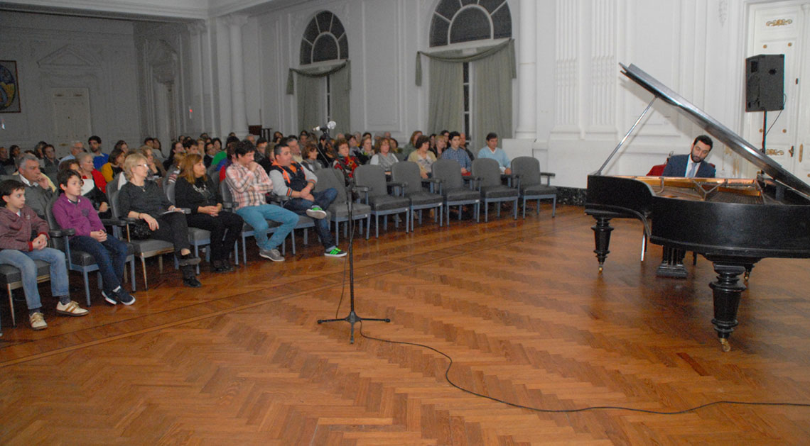 Brillante concierto de piano
