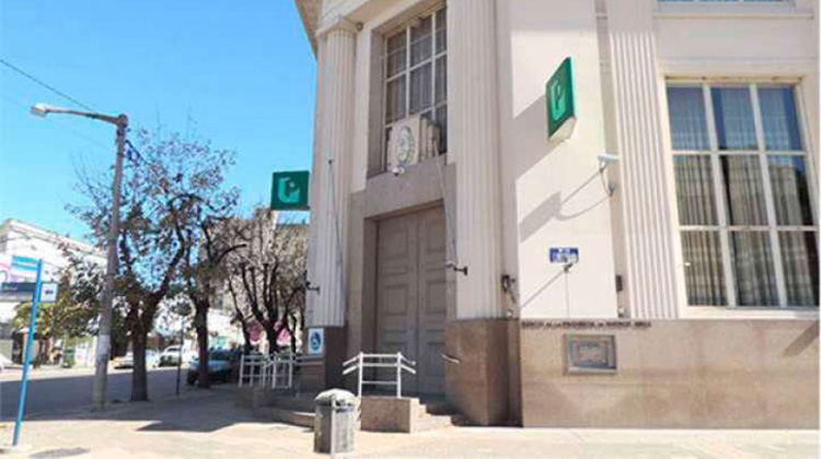 Ratifican el paro bancario