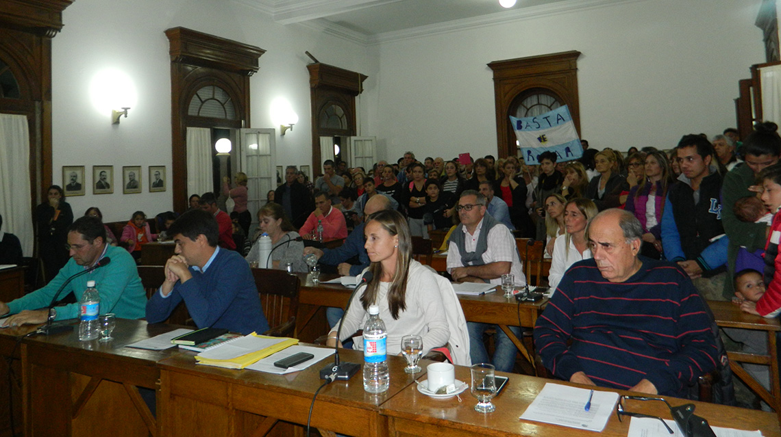 Tribuna caliente