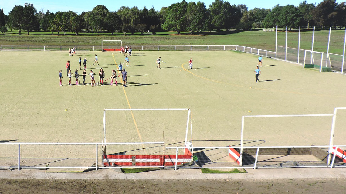 Atl&eacute;tico inaugurar&aacute; la cancha de hockey