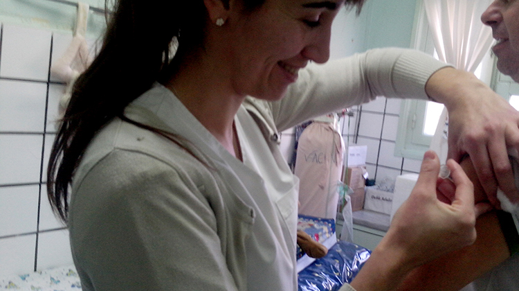 ​Aplican antigripal en todo el distrito