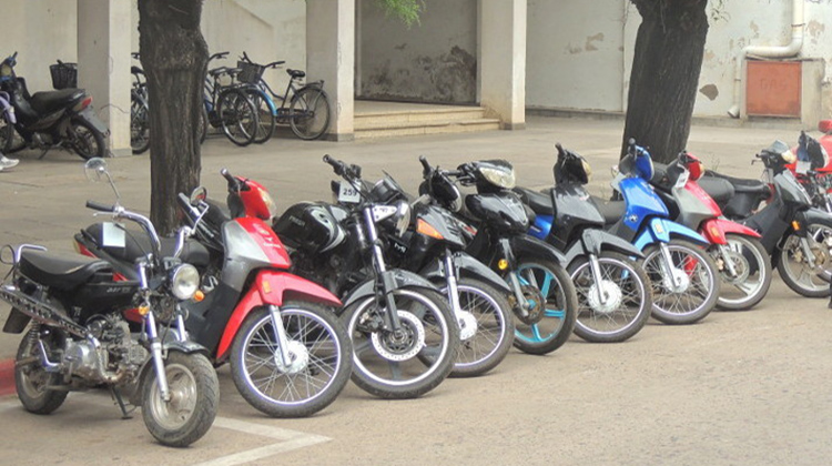 Contin&uacute;an acentu&aacute;ndose los operativos de control de motos