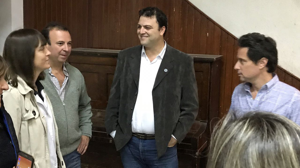  &ldquo;En educaci&oacute;n hay mucho por hacer"