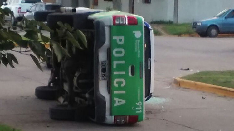 ​Accidente de m&oacute;vil policial