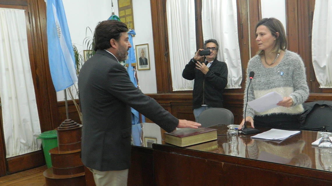 Asumi&oacute; Ignacio Mato