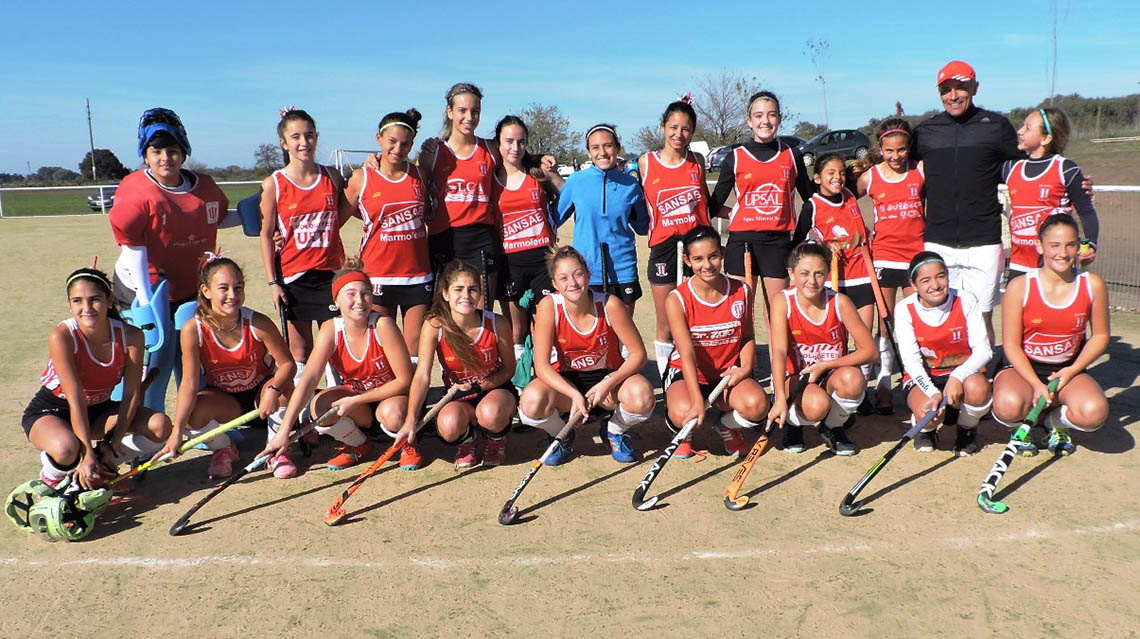 Atl&eacute;tico venci&oacute; en Hockey