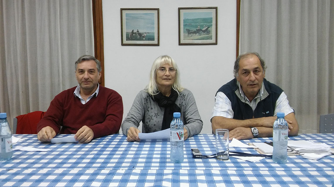 ​&ldquo;El pa&iacute;s no puede financiarse solo con impuestos&rdquo;