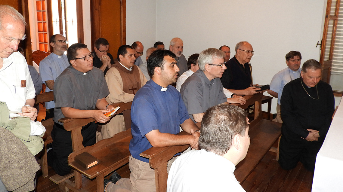​Reunión de sacerdotes en 9 de Julio