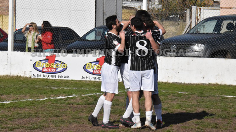 ​French y Atl&eacute;tico juegan la primera final