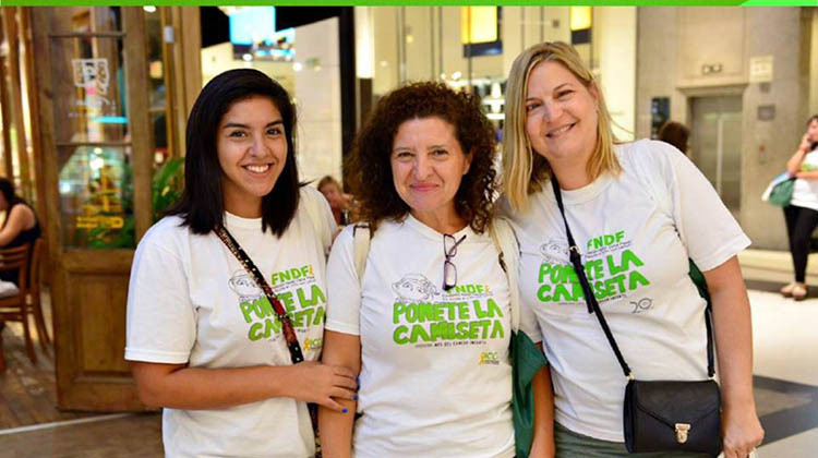 "Ponete la Camiseta" en la lucha contra el c&aacute;ncer infantil