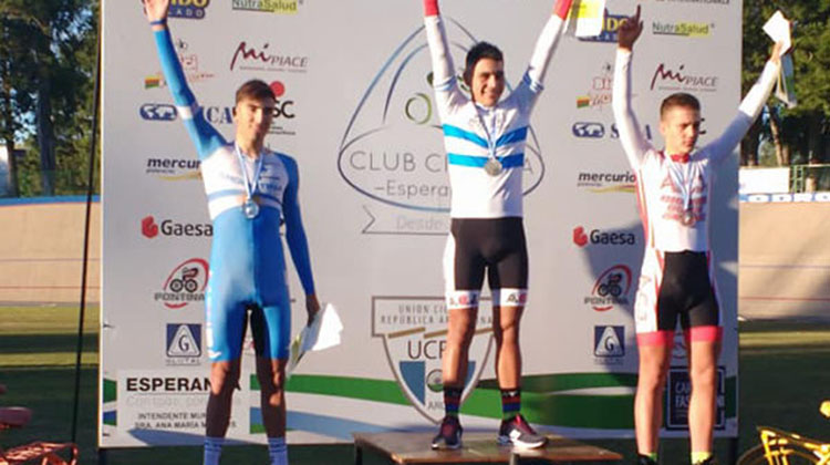 ​Corro, Campe&oacute;n Argentino