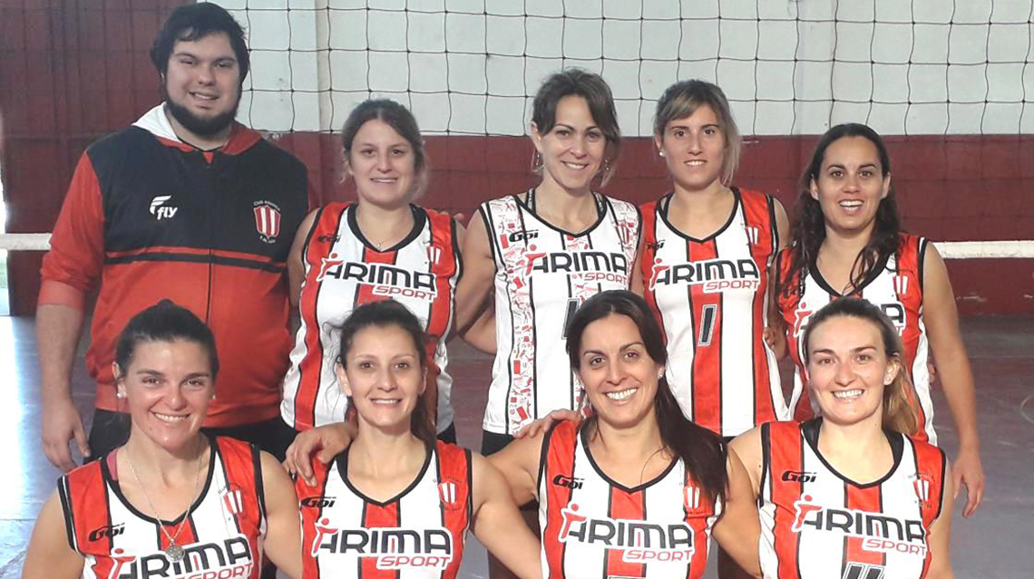 ​Victoria de v&oacute;ley femenino