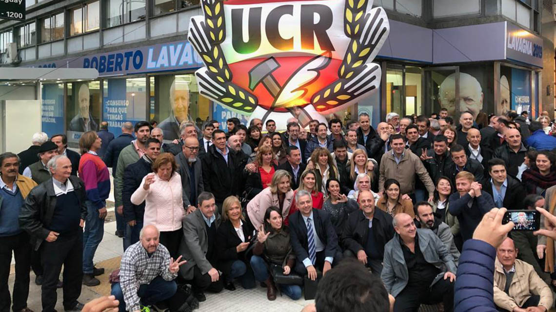 ​Radicales con Lavagna